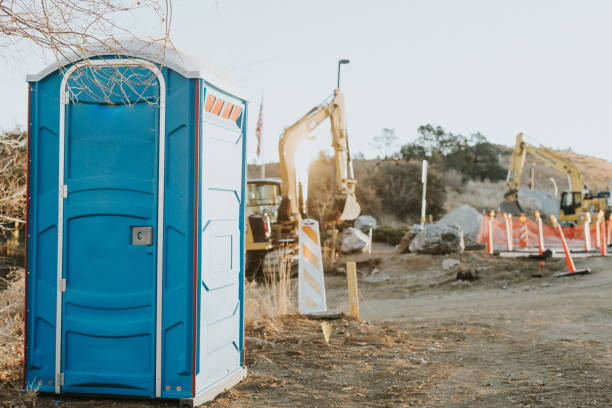 Best Portable Restroom Maintenance and Cleaning  in Altadena, CA